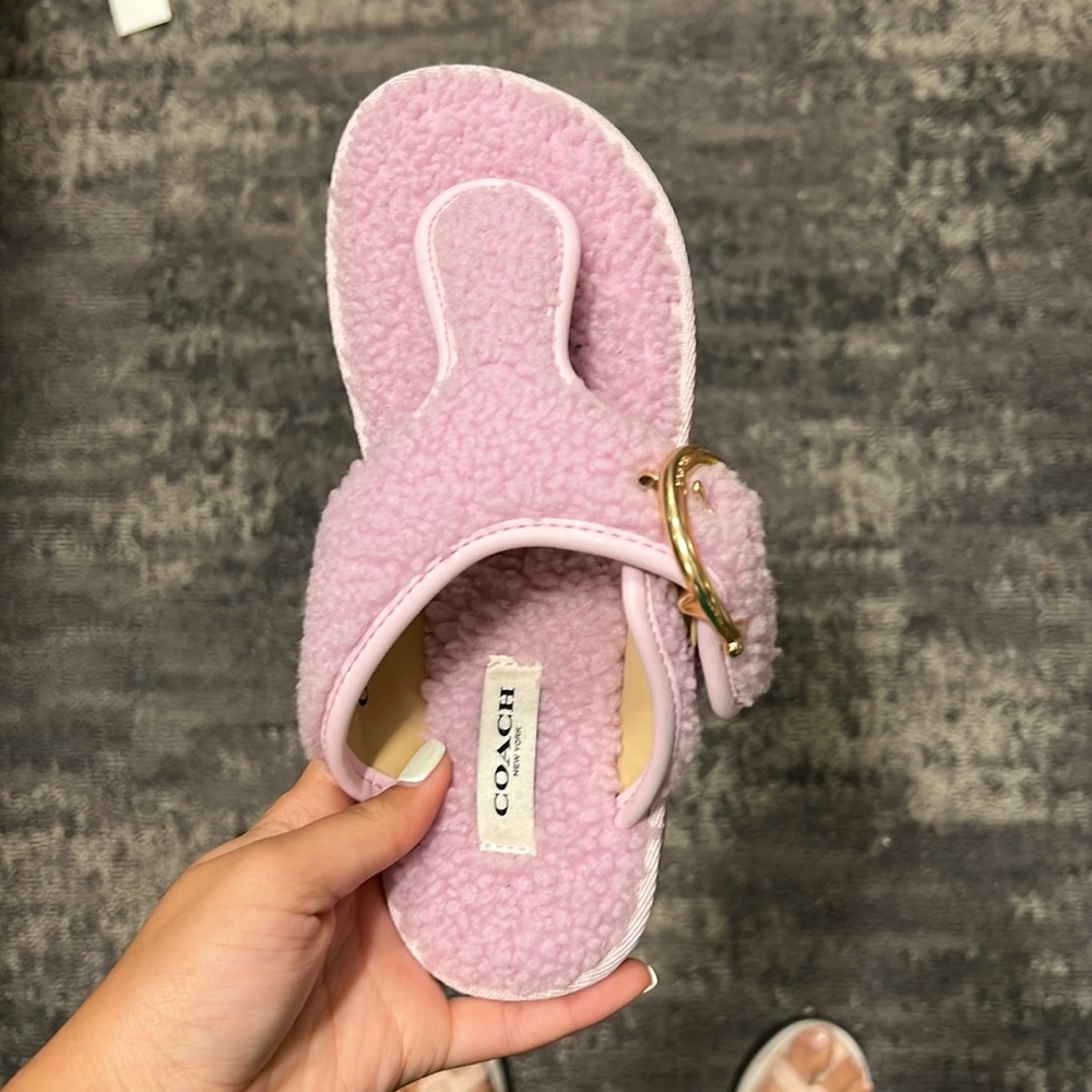 New coach comfy sandals